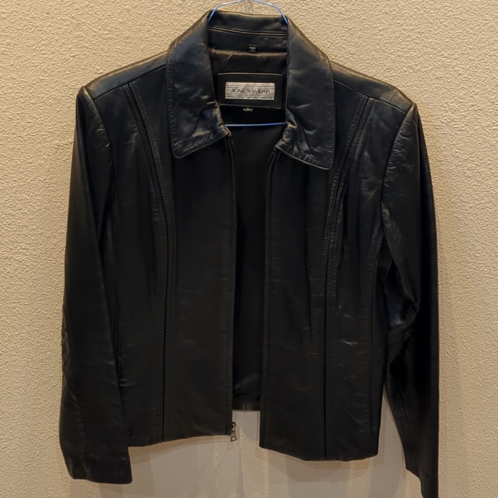 Large Jones Wear vintage leather jacket